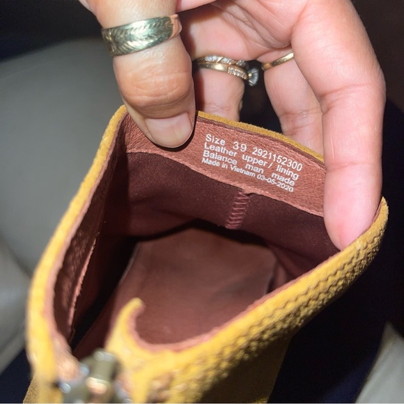 Dansko Tan Becki Waterproof Leather Performance Low Short Boot Bootie Sz 39 - Picture 9 of 9